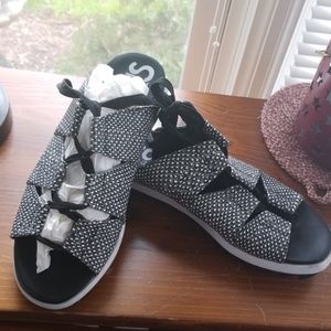 Circus by Sam Edelman Sandals